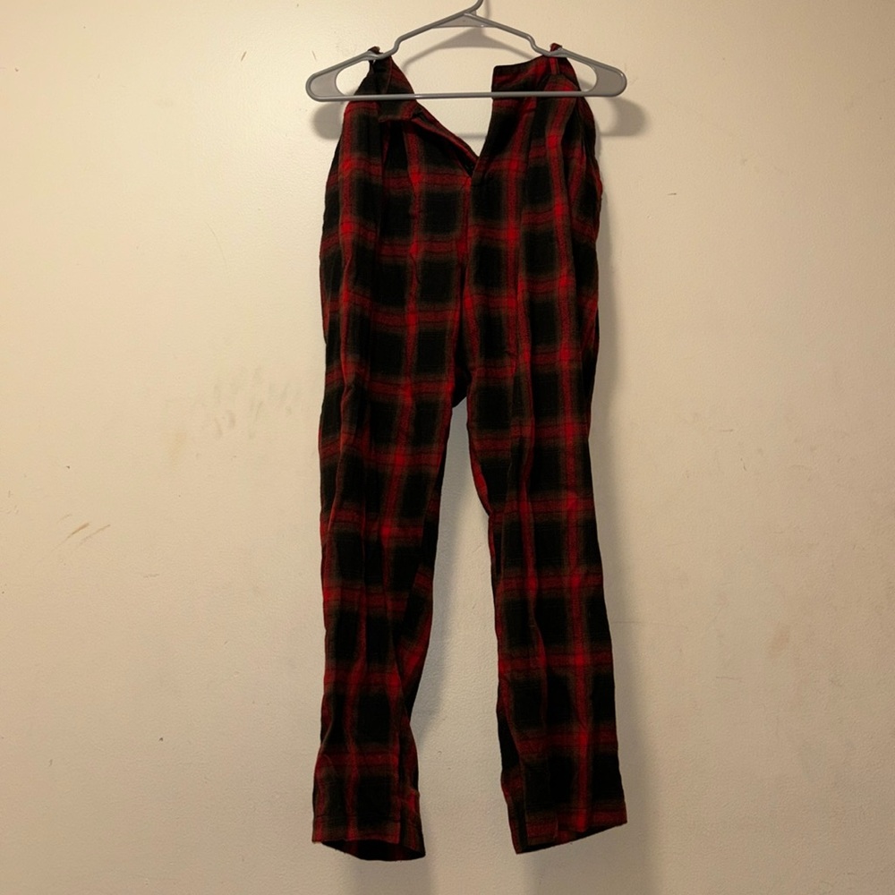 Pretty little thing black and red checkered pants